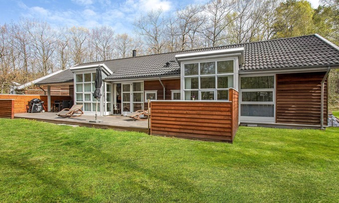 Hasle House | 4 bedroom awesome home in Hasle