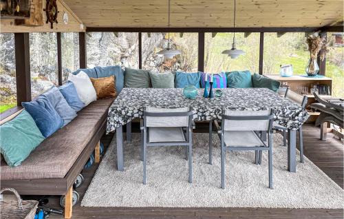 Hitra House | 4 Bedroom Stunning Home In Melandsjø