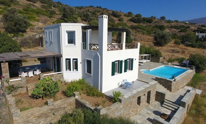 Pitrofos Villa | 4 Bedroom villa in Andros overlooking the Aegean Sea