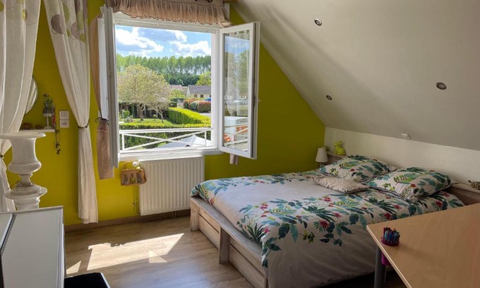 Roeze-sur-Sarthe House | 4 chambres à 15 min du circuit des 24H du Mans dans maison