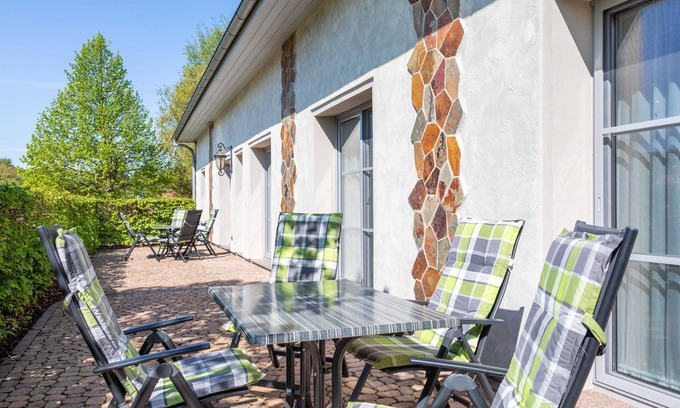 Pepelow Apartment | (4) Günter, 2-room apartment, terrace, ground floor - Ostseeferienhaus Drachenflieger Pepelow