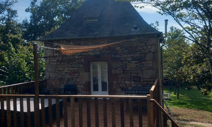 Meyssac Apartment | 4-person gite in the center of one of France's most beautiful villages