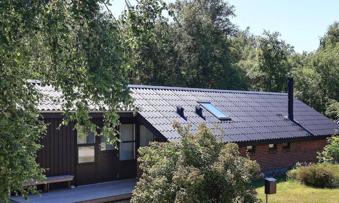 Vestero Havn House | 4 person holiday home in Læsø