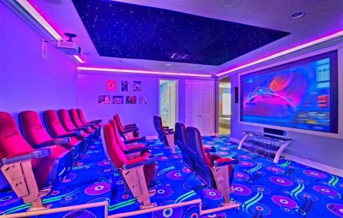 Loughman House | 4011-OL-Music Genres themed with bowling alley