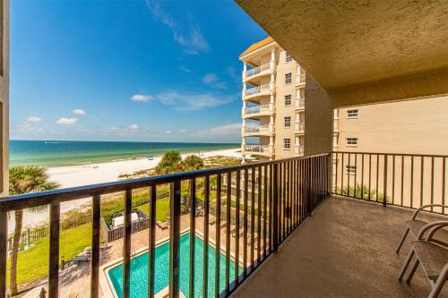Redington Shores House | 403 The Shores Condo