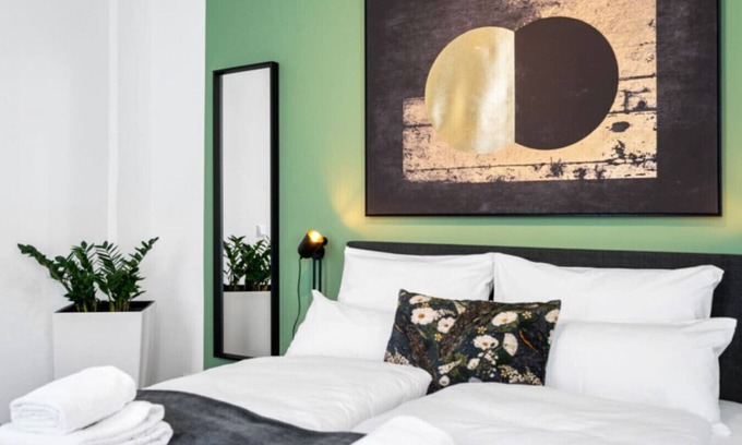 Krefeld Apartment | 40qm *Traumhaftes Studio* | City | Hbf | Ruhig