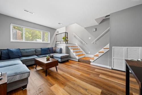 St. Charles Apartment | 411 San Juan Recently Renovated 2 Bedroom TownHome