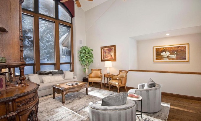 Edwards House | 44 Aspen Meadow Drive