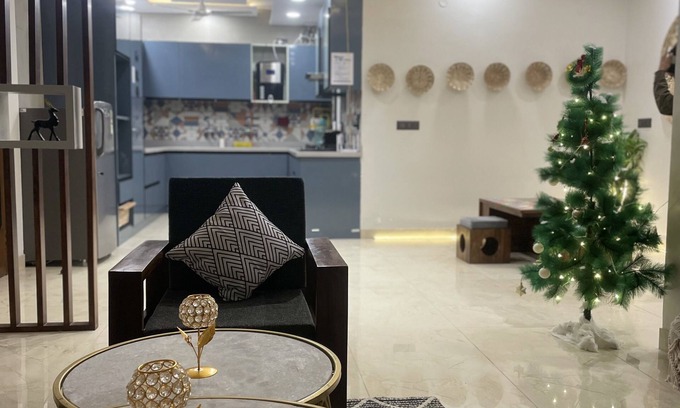 Vasant Kunj Apartment | 4bhk luxurious flat near airportn