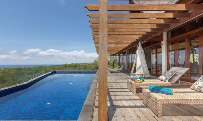 Sawangan Villa | 4BR Luxury and Exclusive Pool Villa With Ocean View