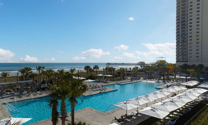 Arcadian Shores Condo | 4e Windermere By The Sea 4 Bedroom Villa
