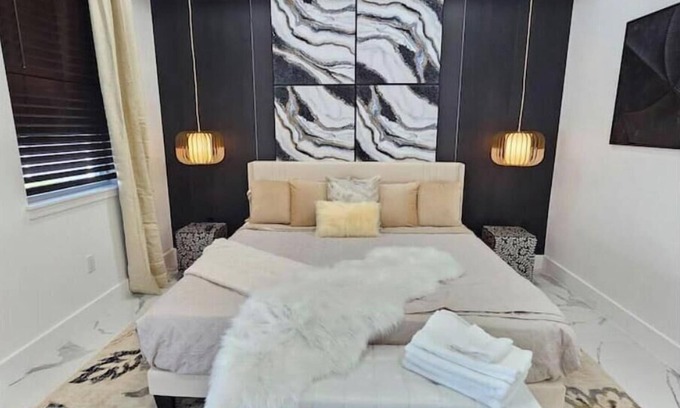 College Park House | 5/4 King bed LUX Arcade near WP/CP & DT Orlando