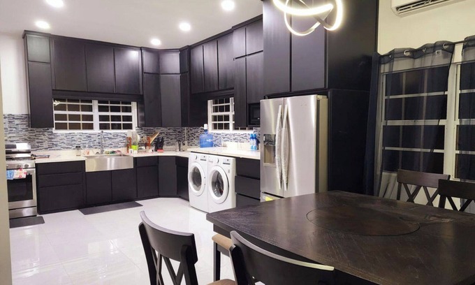 Providence Villa | 5 Bed Villa Sleeps 10 with Jacuzzi