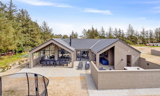 Kongsmark House | 5 bedroom beautiful home in Rømø