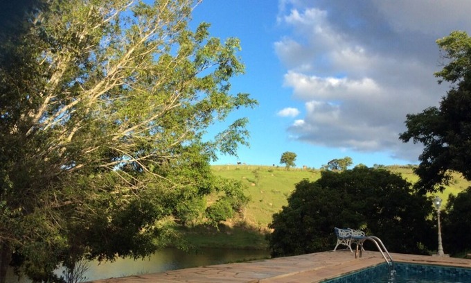 Itatiba House | 5 BEDROOMS, KIOSK WITH BARBECUE, PIZZA OVEN, SWIMMING POOL, FISHING LAKE!