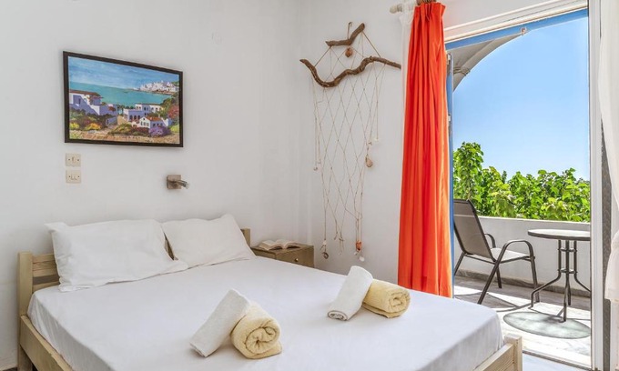 Kipri House | 5 Kypri Seaview Perasma Studio