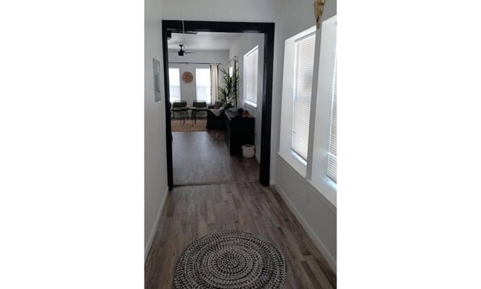 Highland Park House | 5 minutes to Downtown/ two house property