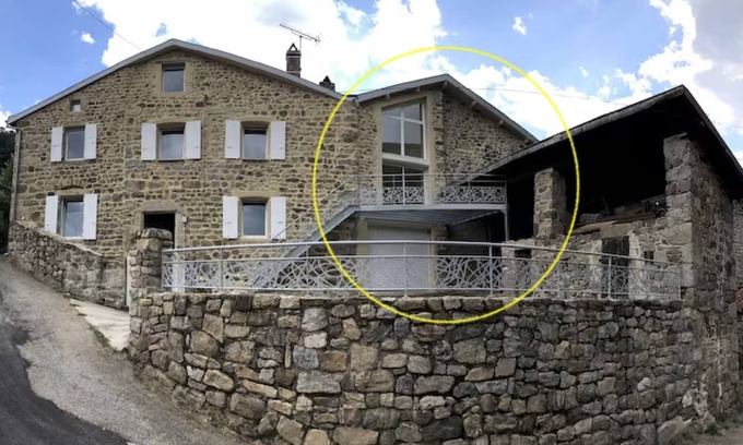 Saint-Julien-Vocance Cottage | 5-person gîte in a typical Ardèche stone house.