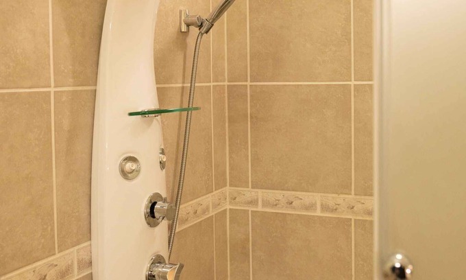 Velddrif House | 5-Star Graded Self-Catering Accommodation in Port Owen