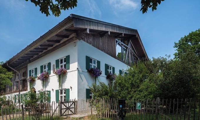 Riederau Other | 5-star Gut Stohrerhof on Lake Ammersee with 1,000 m² garden for up to 15 people