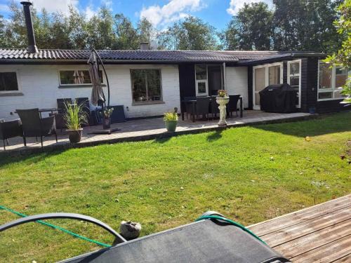 Hou House | 5 star holiday home in Hals
