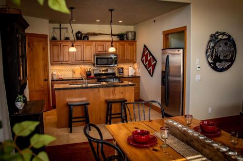 Pagosa Springs House | 502 S 5th St A1