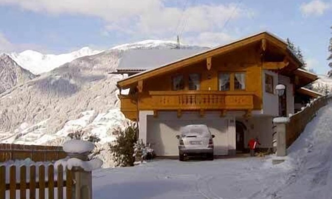 Gerlosbergeben Apartment | 50m² apartment in a typical country house/Zillertal