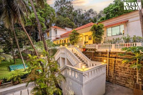 Alto de Porvorim Villa | 5bhk Luxurious Heritage Villa La Bougainvillea with Pvt Pool, Bathtub, BBQ at Porvorim