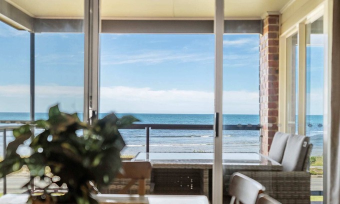 Encounter Bay Apartment | 6/47-48 Franklin Pde-Waterfront-Wi-Fi-Beachfront