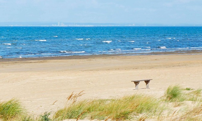 Skummesloevsstrand House | 6 person holiday home in LAHOLM