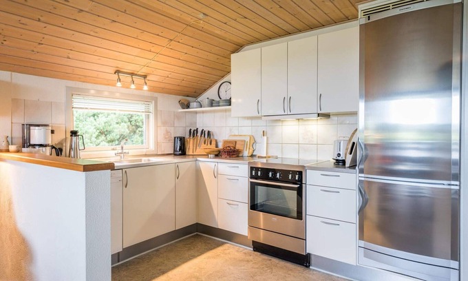 Ho House | 6 person holiday home in Blåvand