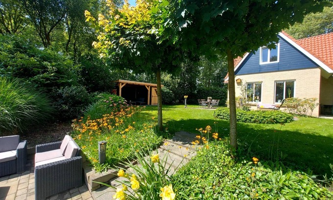 Westerbork House | 6-Person Luxe Villa