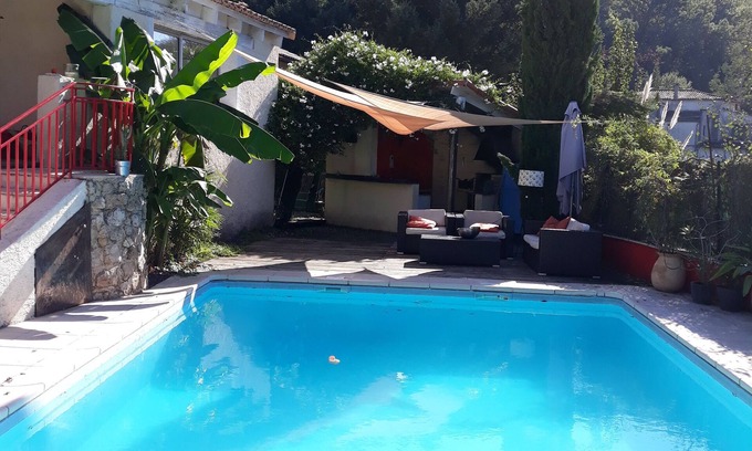 Lodeve Villa | 6-room villa with pool in a green setting