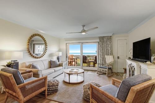 Amelia City House | 608 Sailmaker