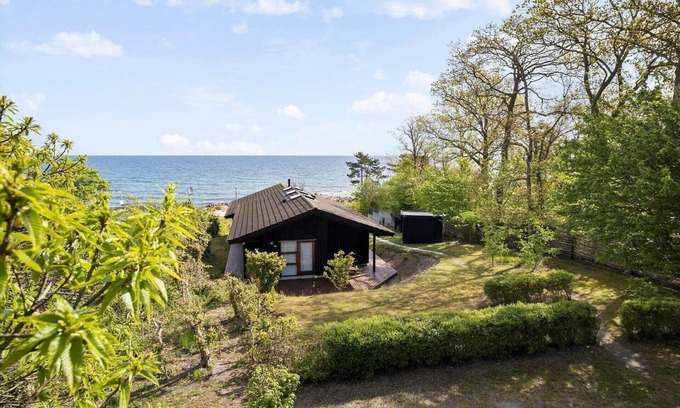 Sandkaas House | 6662 Allinge - Tejnvej 65