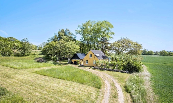 Ronne House | 6721 Rønne - Hallemarksvej 13