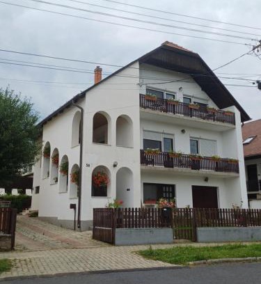 Heviz Apartment | 6RoomS BALATON-HÉVÍZ
