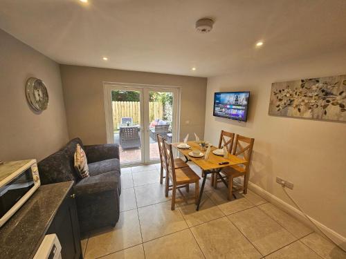 Galway City Centre Apartment | 7 Eyre Square Lane