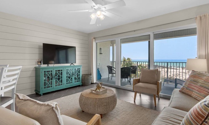 Seagrove Beach Apartment | 71 m² Apartment ∙ 1 bedroom ∙ 4 guests