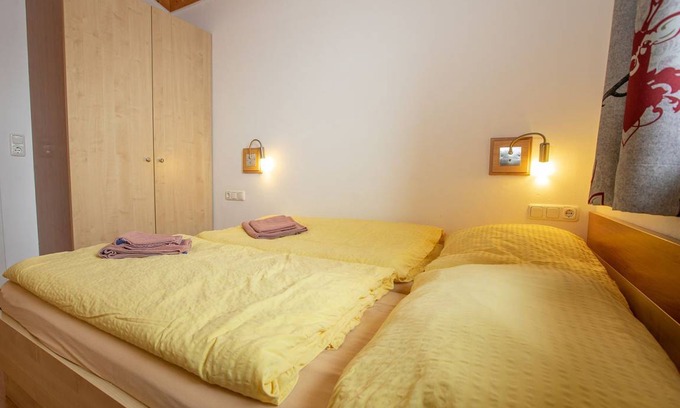 Konigsleiten Apartment | 75 m² Apartment ∙ 4 bedrooms ∙ 10 guests