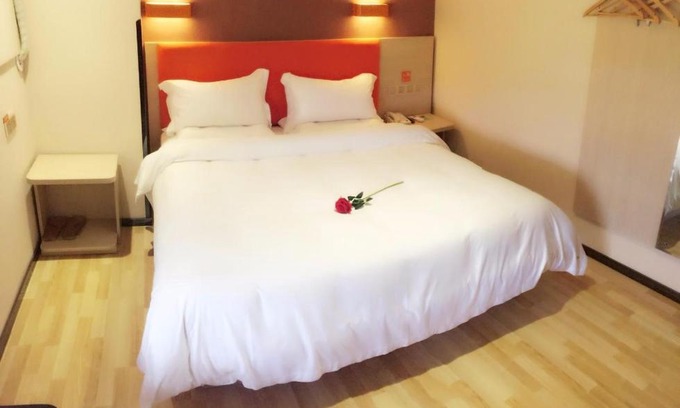 Chenggong Hotel | 7Days Premium Kunming University Town Subway Station Branch