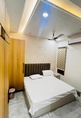 Fatehabad Apartment | 7th Heaven Hotel