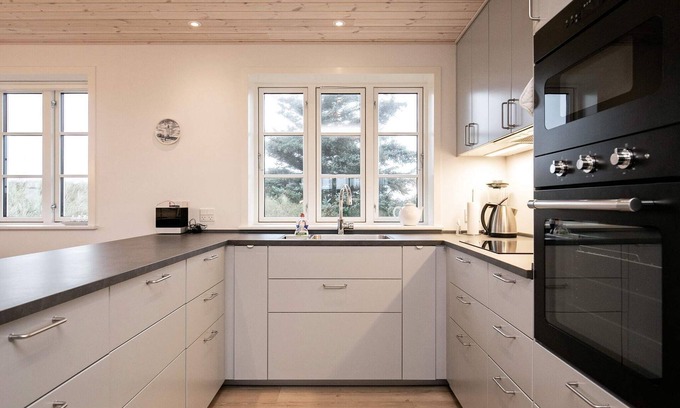 Blavand Strand House | 8 person holiday home in Blåvand