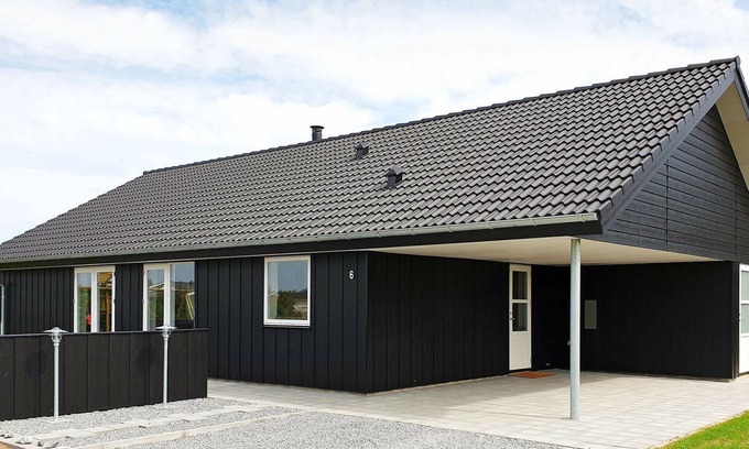 Skovmose House | 8 person holiday home in Sydals