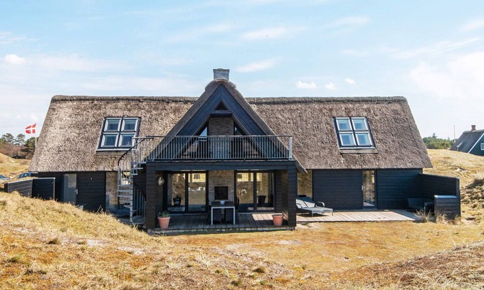 Rindby Strand House | 8 person holiday home in Fanø-By Traum