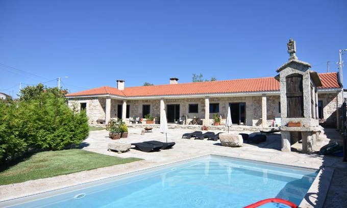 Vila Pouca de Aguiar House | 80 m² Farmhouse ∙ 2 bedrooms ∙ 5 guests