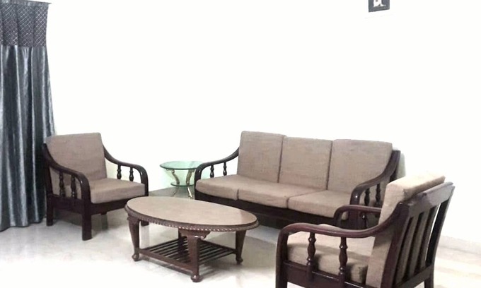 Varanasi Apartment | A 2 bed room apartment with all modern amenities