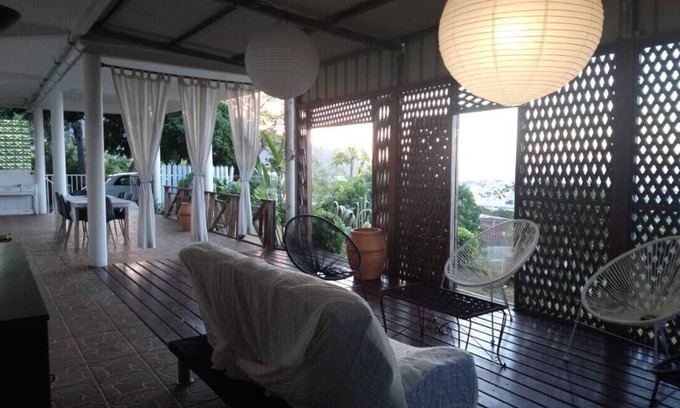 Saint-Denis Apartment | A balcony on the sea