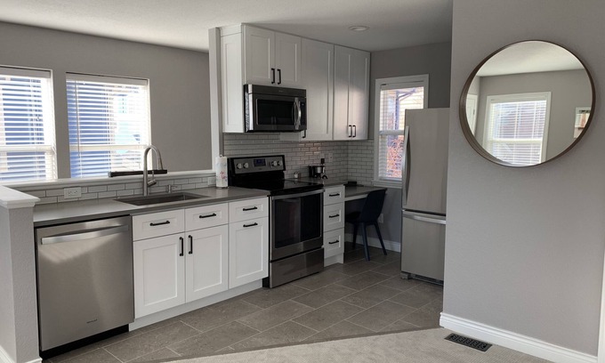 North Central Westminster Apartment | A Beautiful Detached Carriage House only 30 minutes to Denver or Boulder.