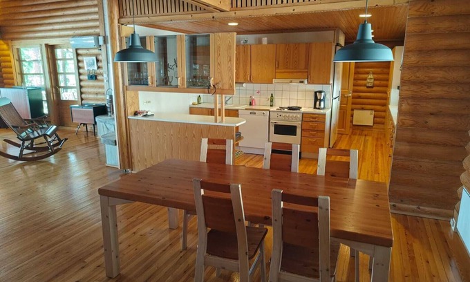 Sastamala Villa | A big over 200m2 villa side the lake